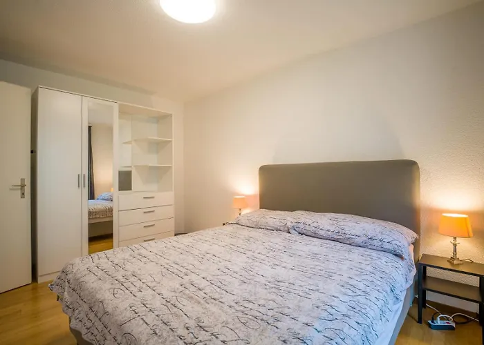 公寓 Flat - Balcony & Bundeshaus View