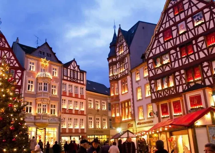 公寓 Flat - Balcony & Bundeshaus View