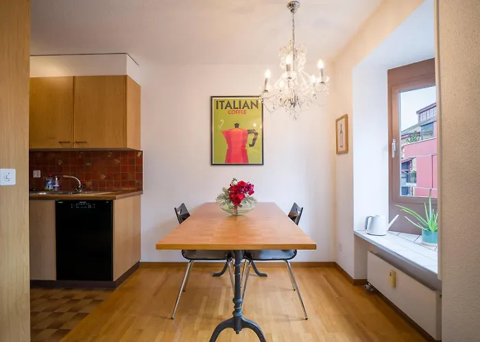 Flat - Balcony & Bundeshaus View Апартаменты